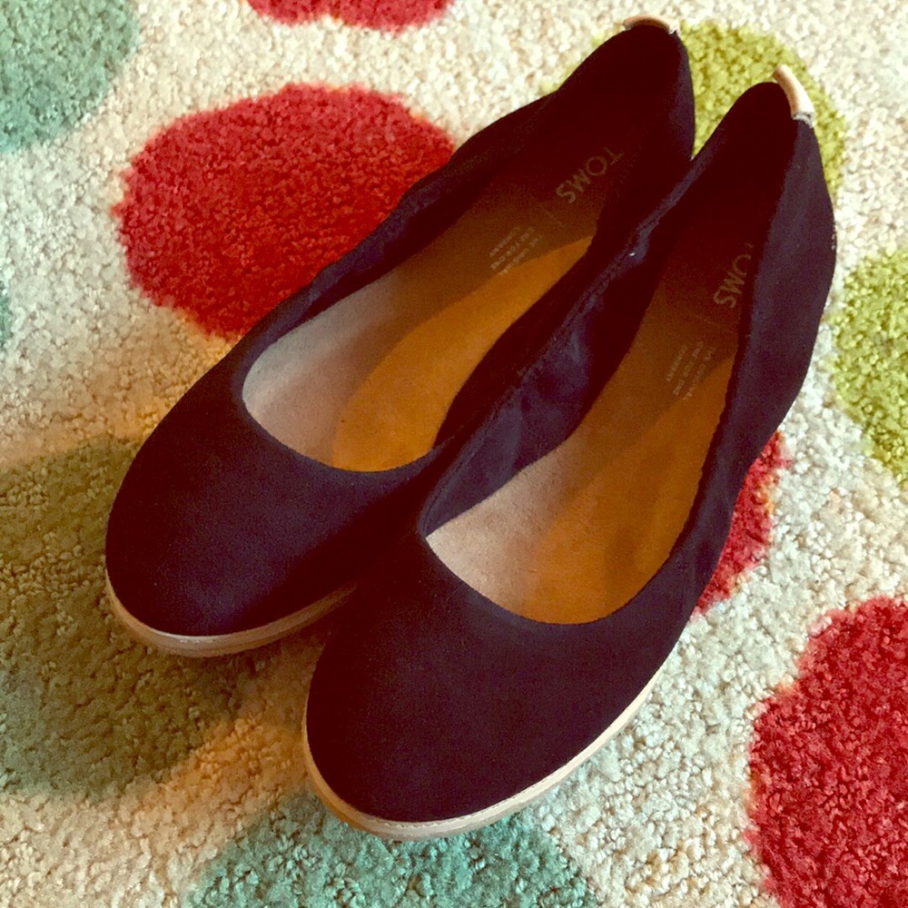 TOMS Olivia black suede flats